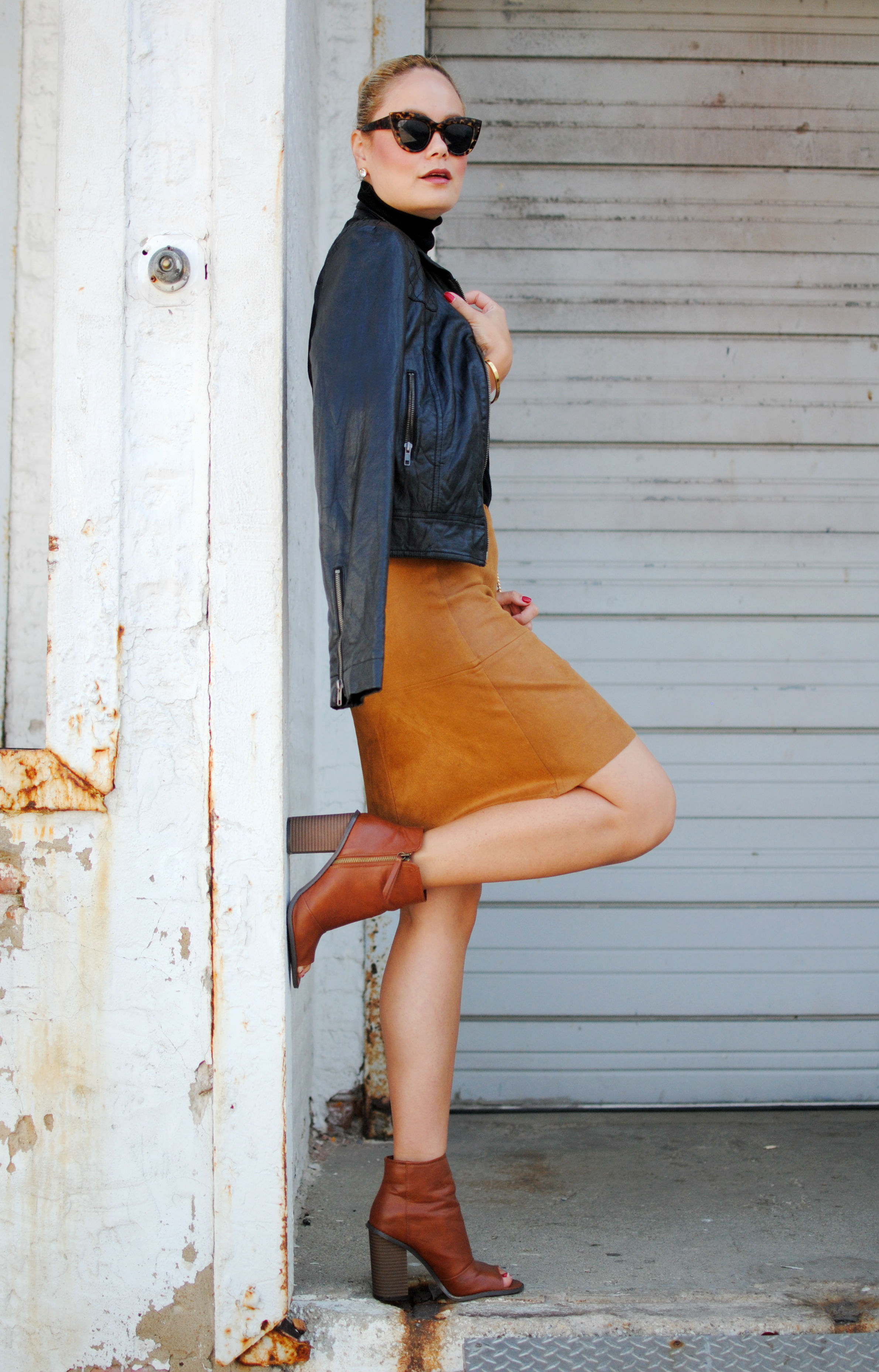Suede Skirt_Leather Jacket_What Would V Wear