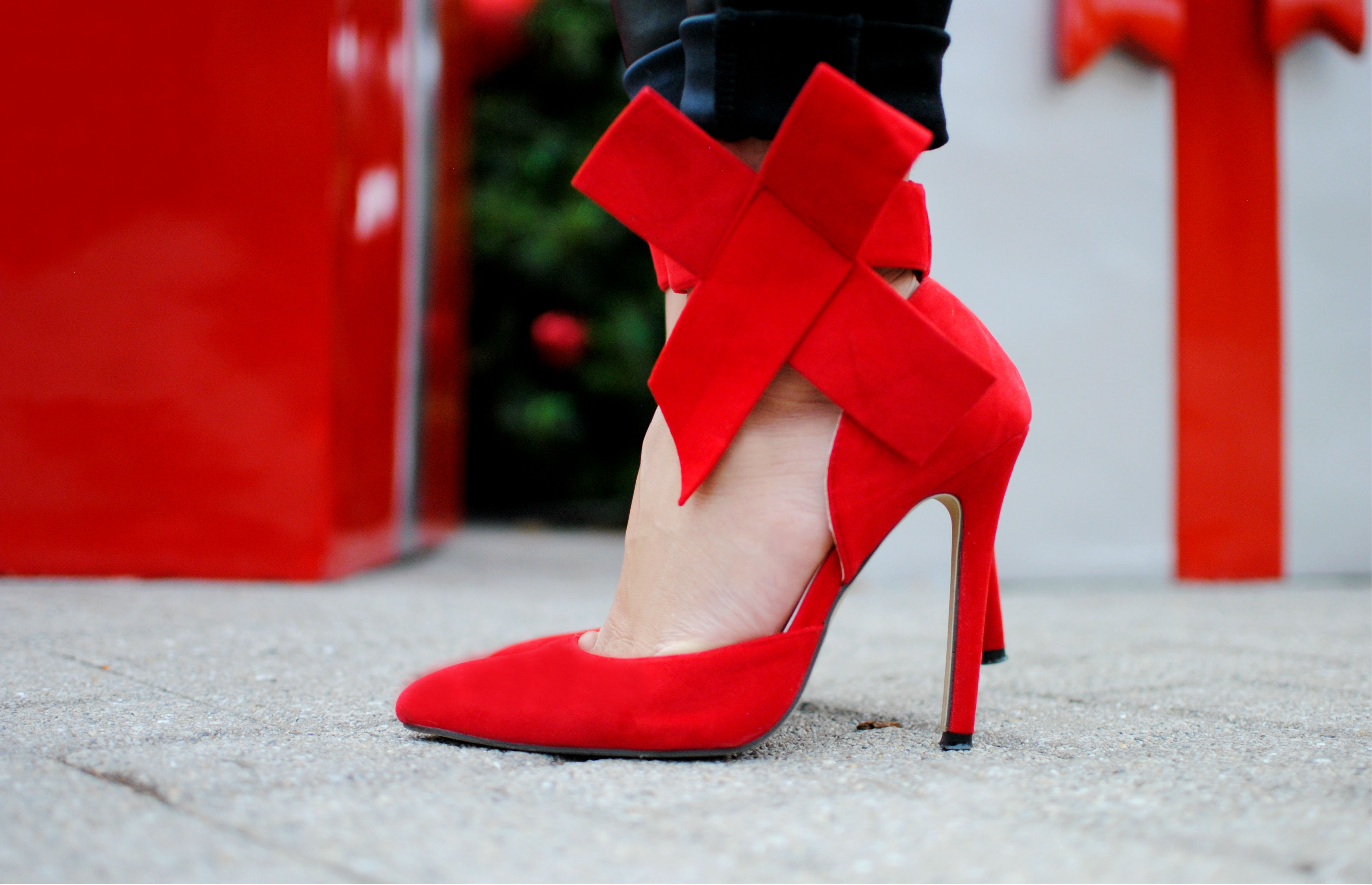 Red Bow Heels_Holiday_Gift Guide Under 100__What Would V Wear