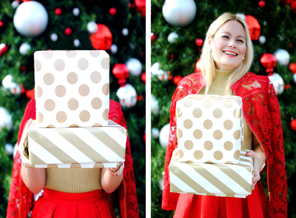Happy Holidays_Red Midi Skirt_Christmas_What Would V Wear_Vanessa Lambert