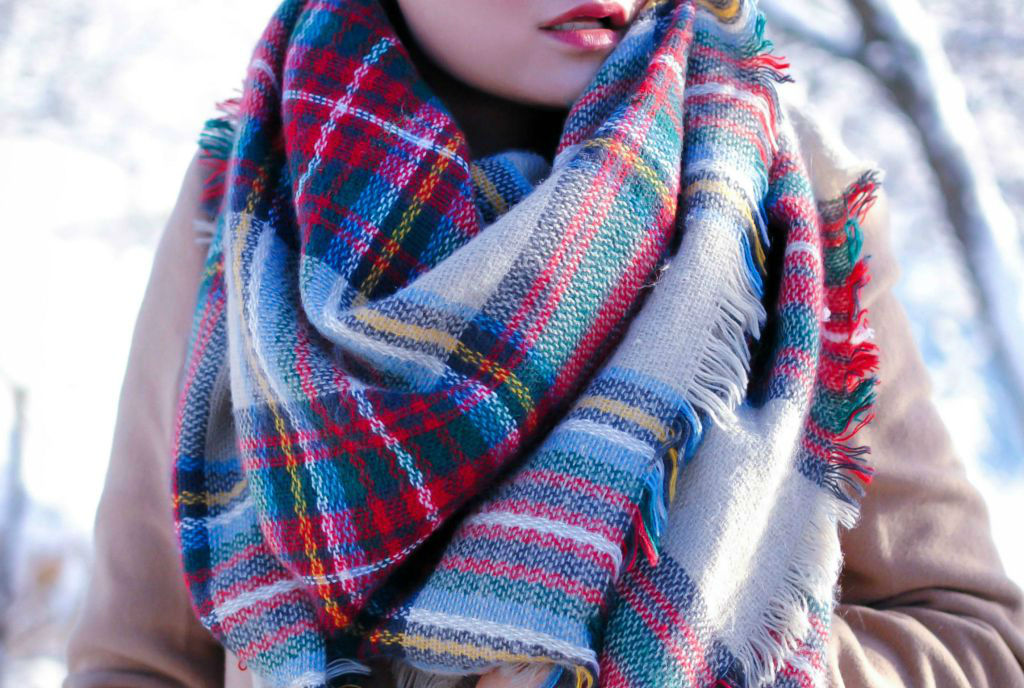 blanket-scarf_What-Would-V-Wear
