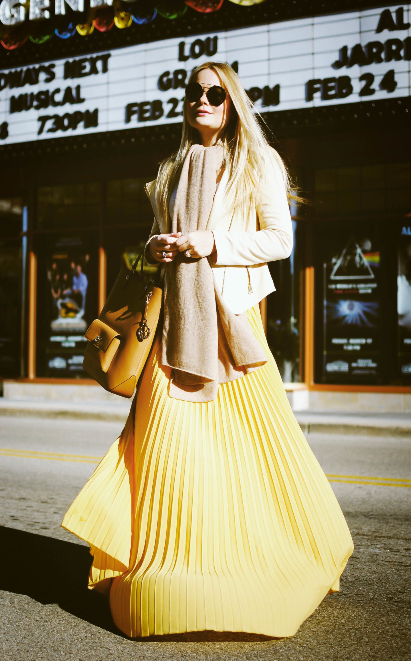 How to Wear a Maxi Skirt in Winter