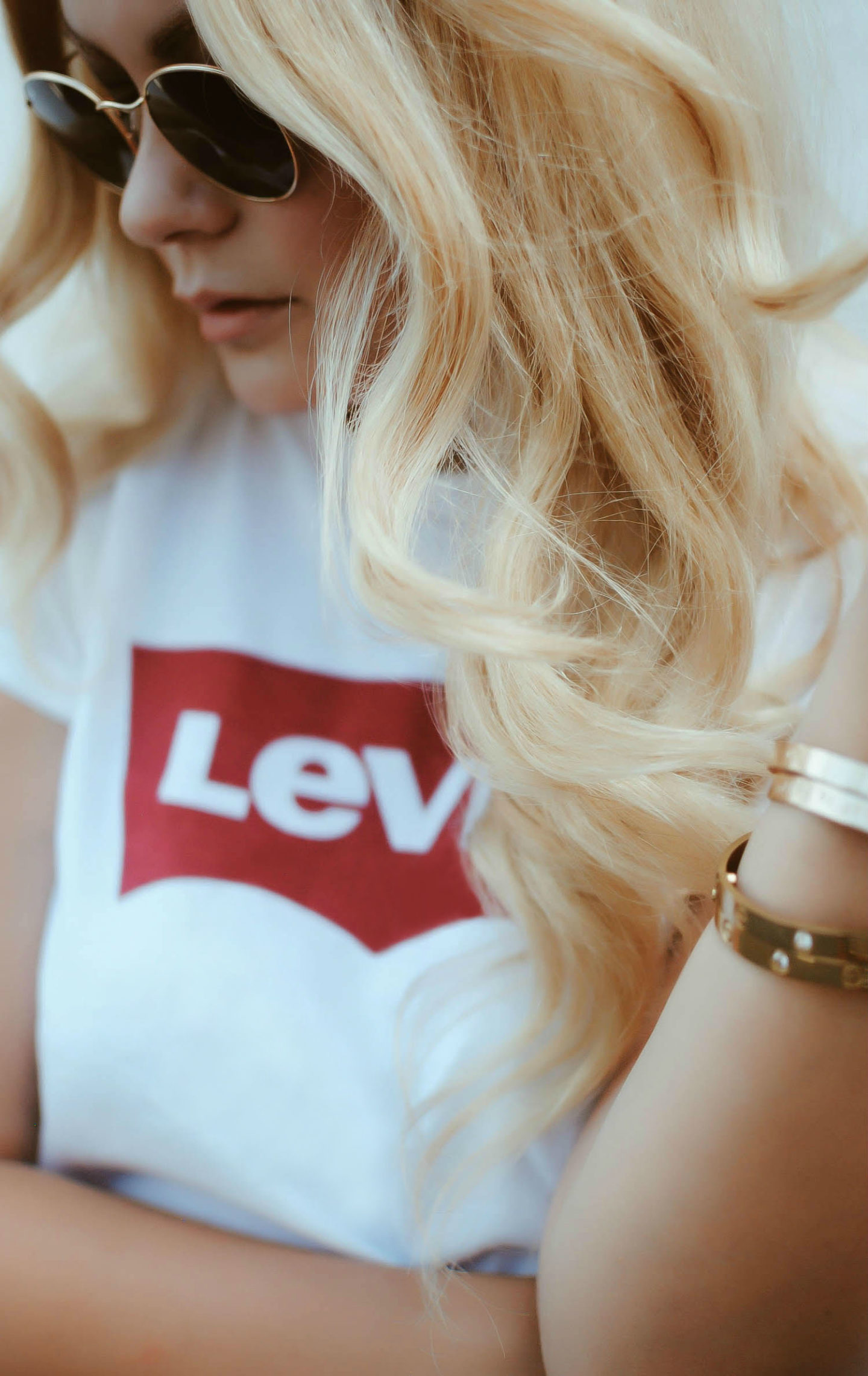 levis vintage tee