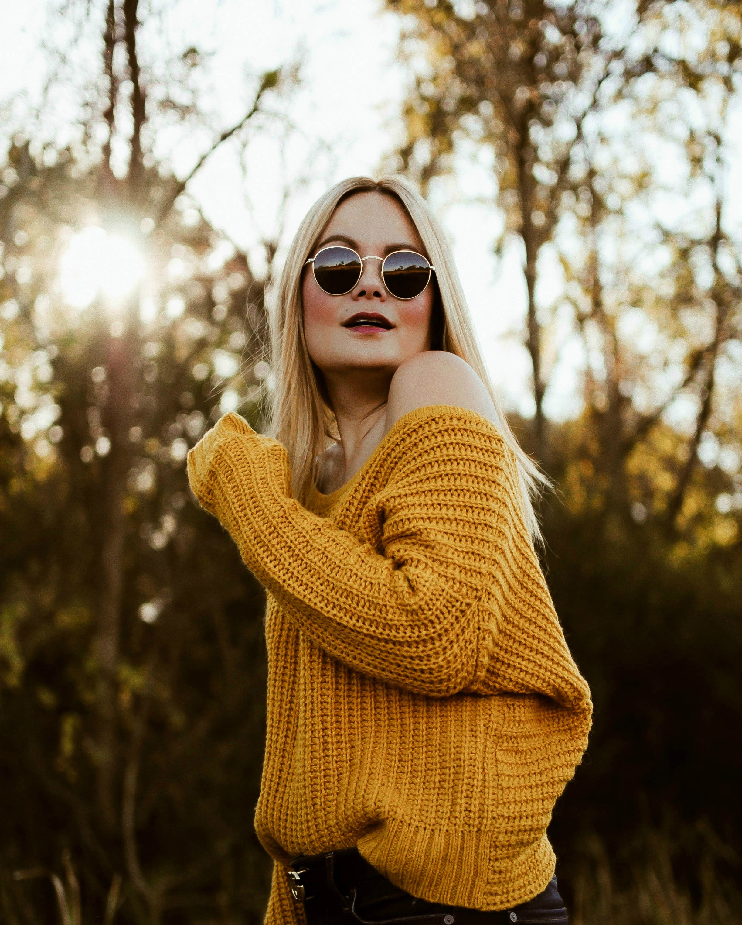 yellow-knit-sweater-7fam-what-would-v-wear