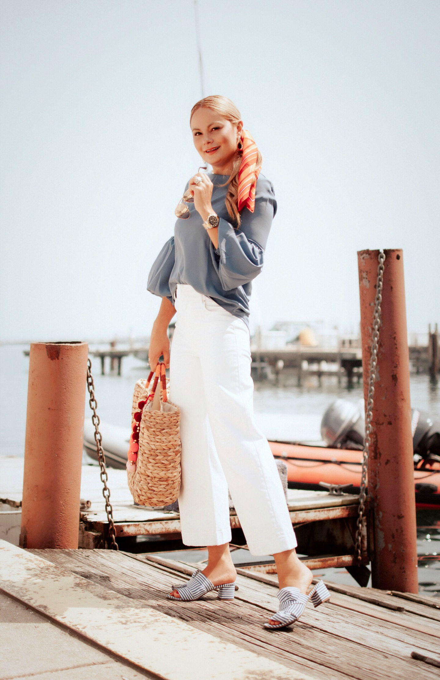 What-to-wear-on-a-boat-ann-taylor-nautical-fashion-vanessa-lambert-what-would-v-wear